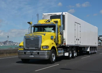 Class 8 Truck Market to Reach USD 161.0 Billion by 2035, Growing at 4.72% CAGR